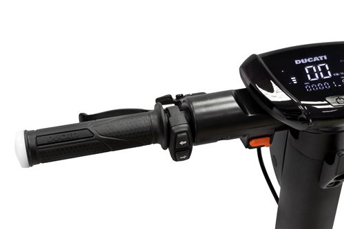 DUCATI Pro III Advanced Safety DUCATI