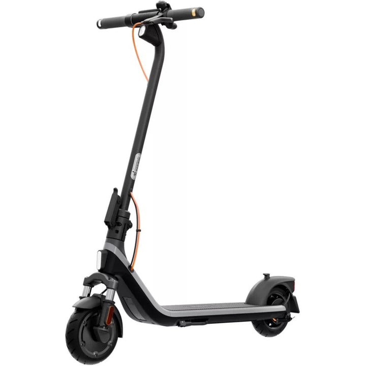 Image de la NINEBOT E2 Plus II by Segway : Ideale pour les petits trajets en ville