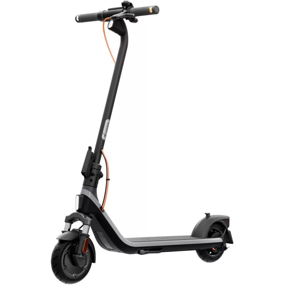 Image de la NINEBOT E2 Plus II by Segway : Ideale pour les petits trajets en ville