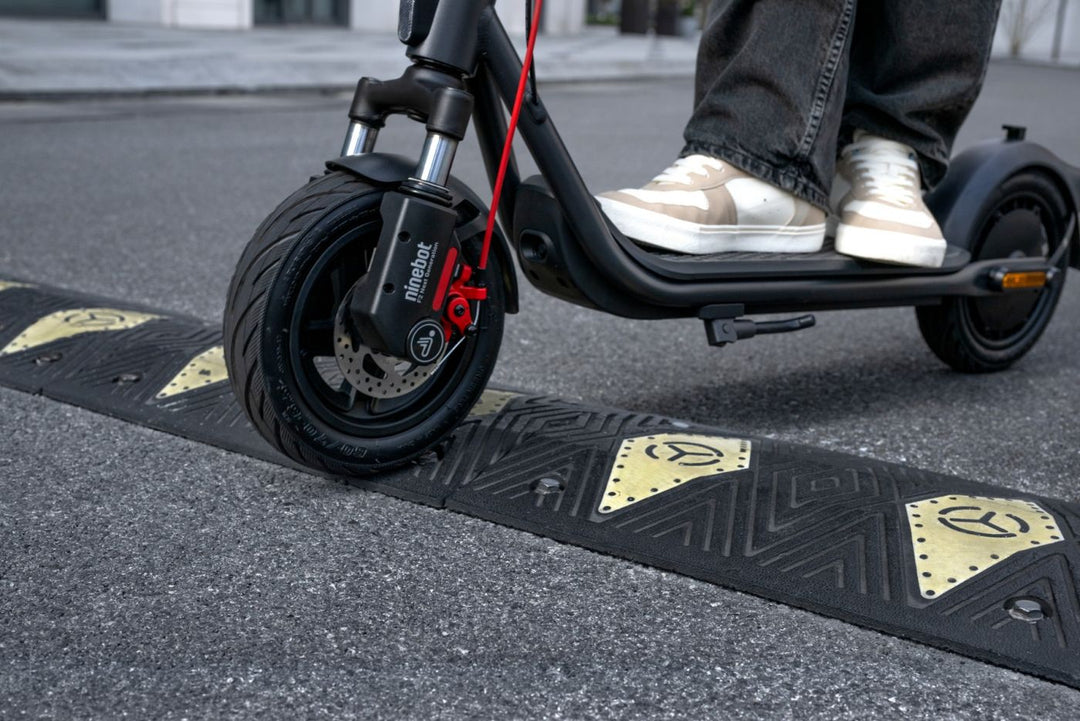 NINEBOT F2 Pro E II powered by Segway NINEBOT