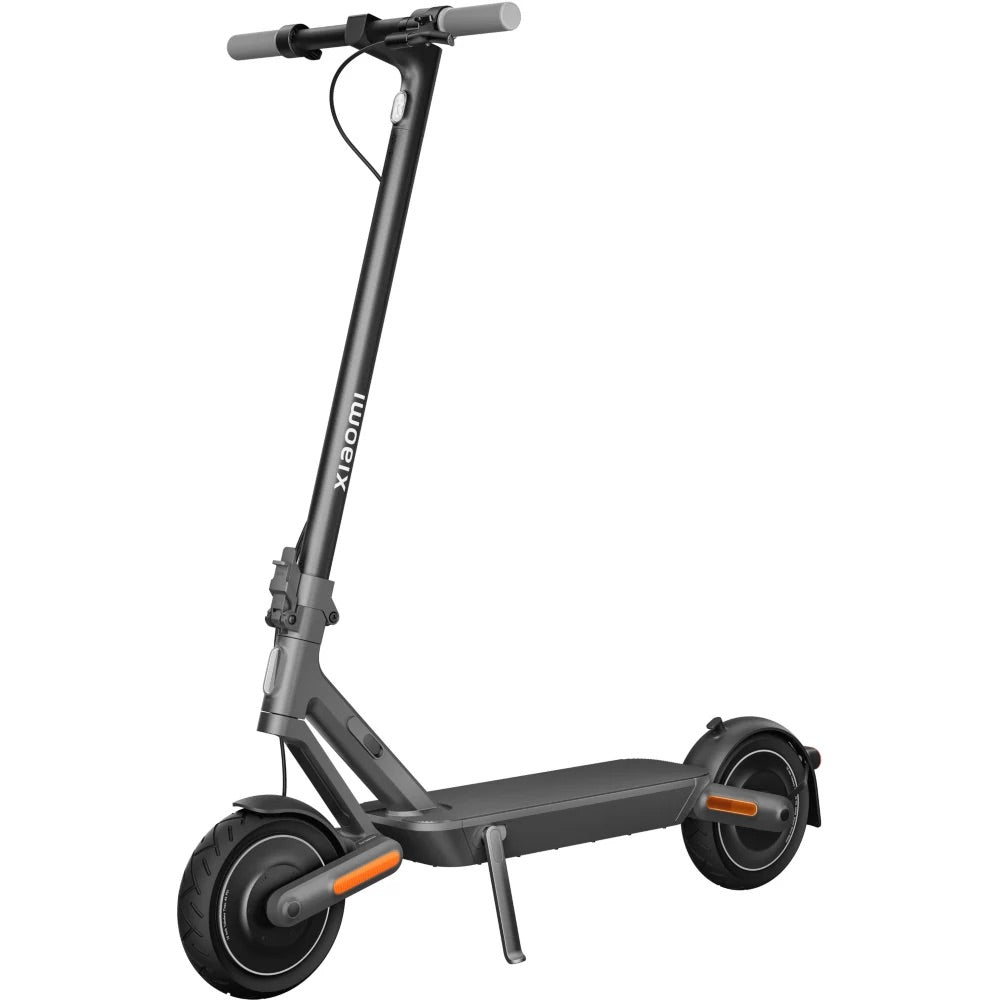 Image de la XIAOMI Scooter 4 Ultra : Performance et élégance. Scooter électrique Xiaomi avec des fonctionnalités avancées pour une conduite moderne et sophistiquée.